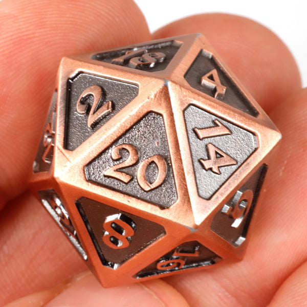 Dire d20 - Mythica Battleworn Copper